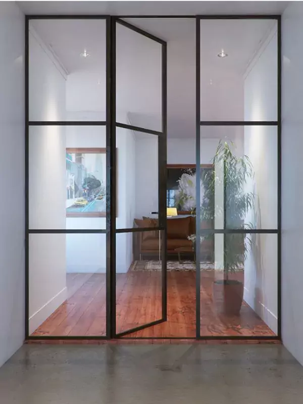 porta interna di design in vetro e ferro