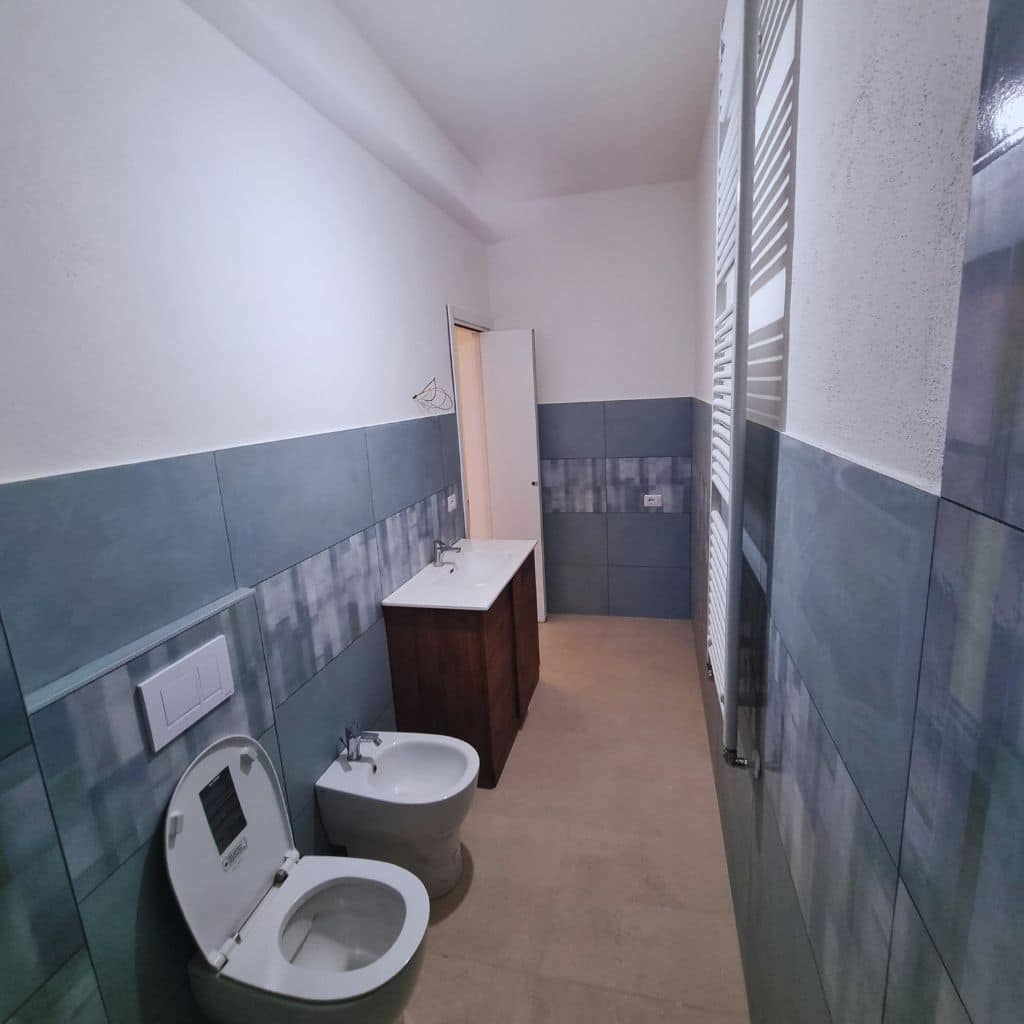 ristrutturazione-appartamento-80mq-nolo-milano-sanitari-dopo