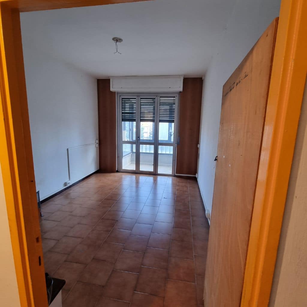 ristrutturazione-appartamento-80mq-nolo-milano-camera-prima