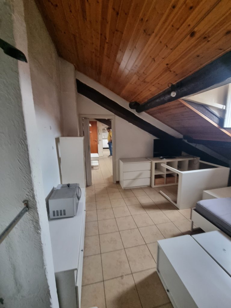 stato di fatto di mansarda prima della ristrutturazione