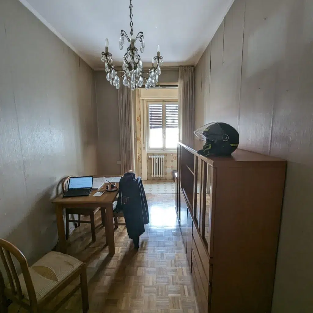 Bilocale Navigli 45mq prima della ristrutturazione