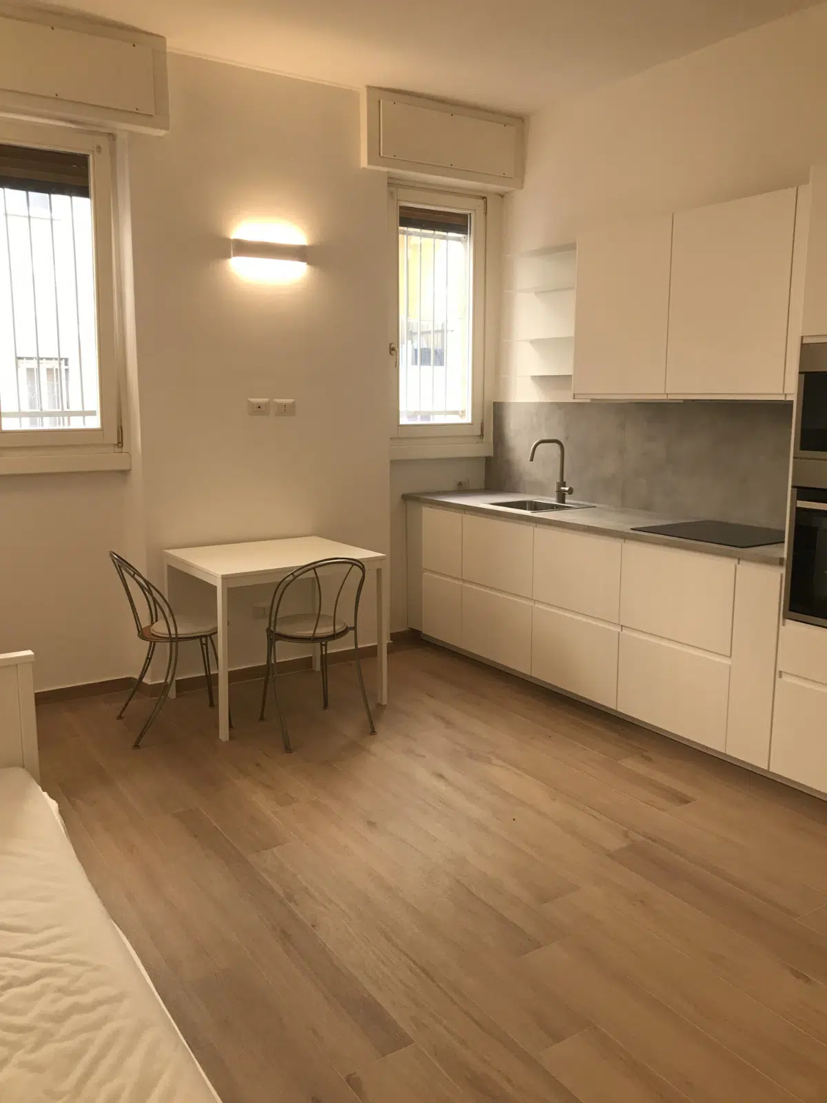 Monolocale Solari Tortona 30mq dopo la ristrutturazione completa